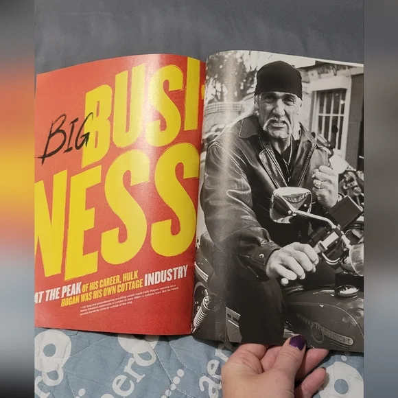 Autographed Hulk Hogan True Story Magazine - Picture 4 of 4